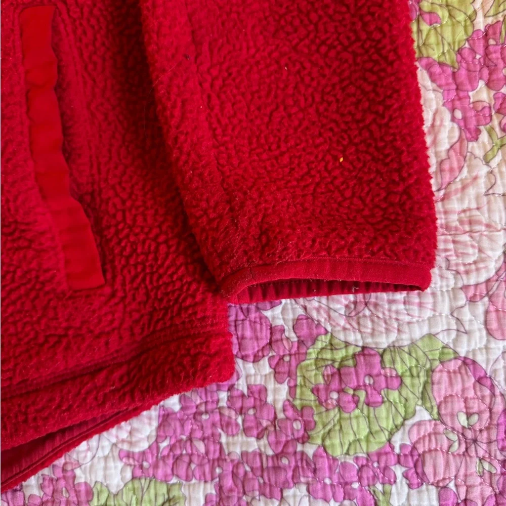 Vineyard Vines Red Teddy Fleece Pullover size S - Picture 5 of 9